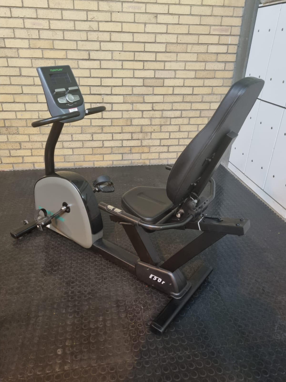 TUNTURI E50R RECUMBENT BIKE Certified Pre Owned Gym Experts